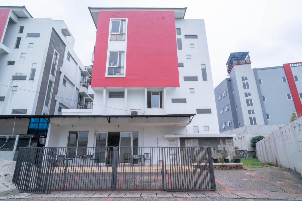Cicayur Mroom Residence Near Umn Gading Serpong Redpartner מראה חיצוני תמונה